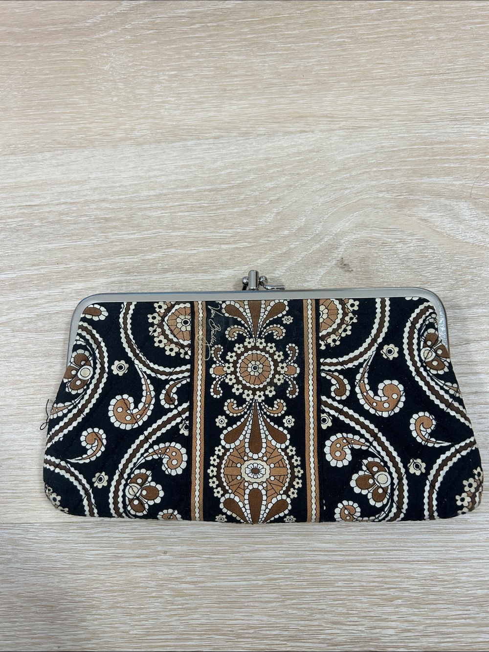 Vera Bradley Black, Brown & Cream Paisley Clasp Wristlet